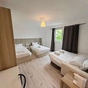https://milanforester.italymilanhotels.net